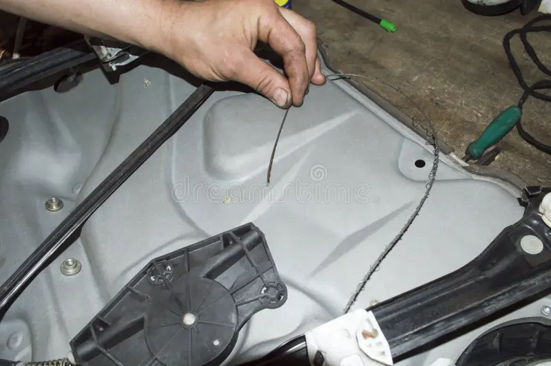 Garage Door Cable Repair in Northridge